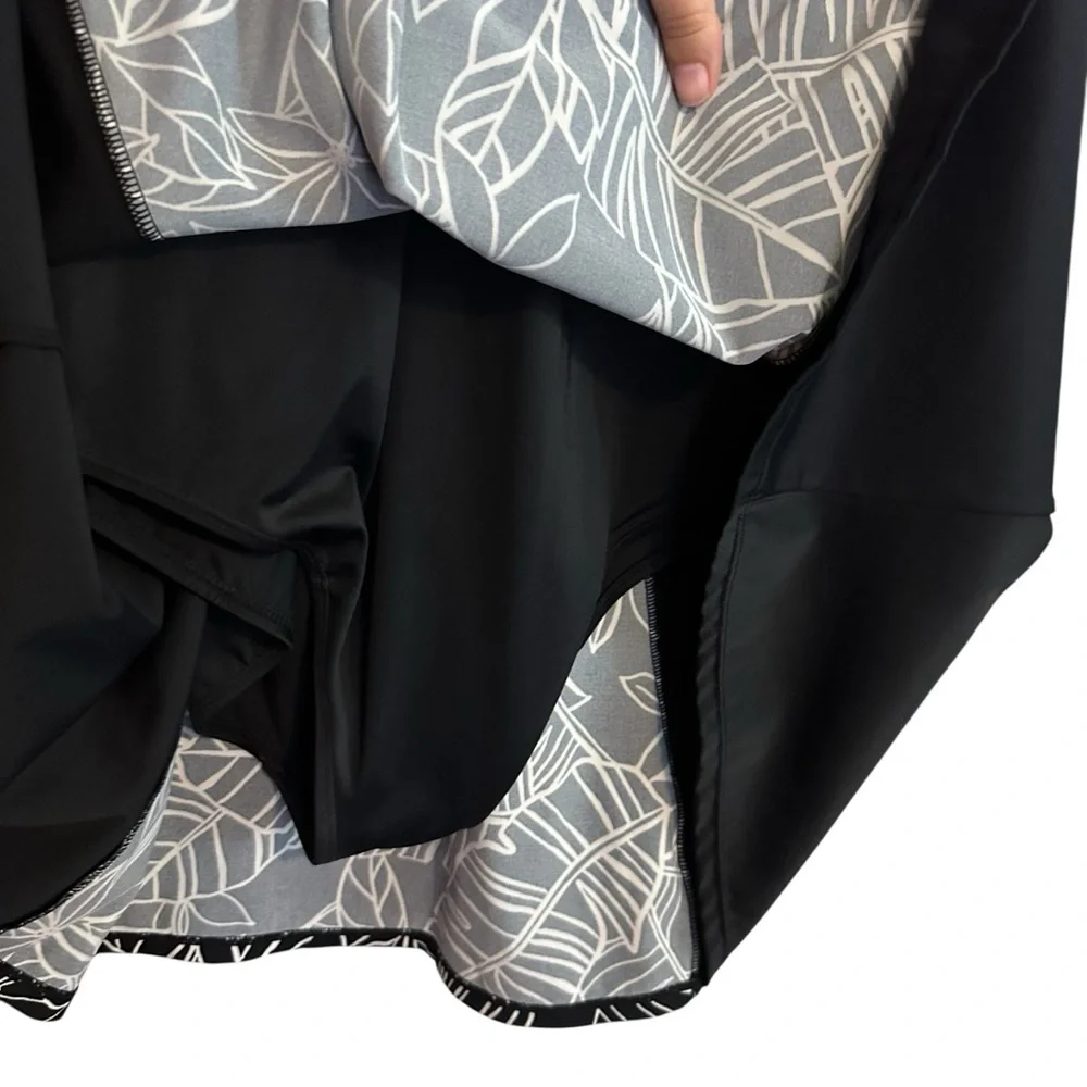 Tropical Escape Black and White Swim Dress Size 24W - Picture 4 of 6